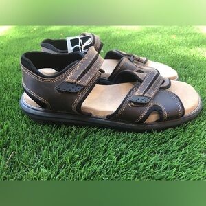 Dr. Scholl's Black and Tan Cool Fit Shoes